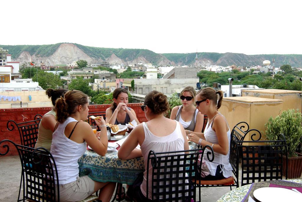 Sneh Deep Guest House Divisione di Divisione di Jaipur Esterno foto
